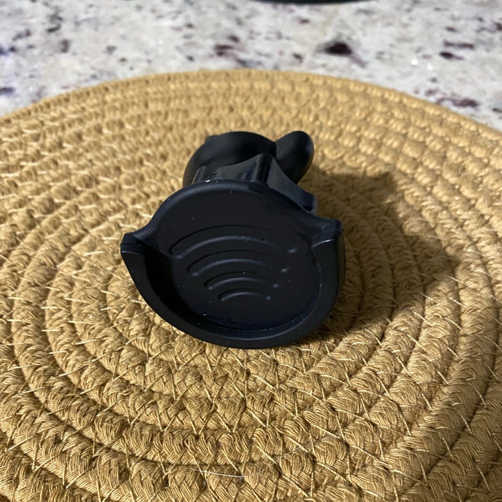 Popsocket car vent phone holder